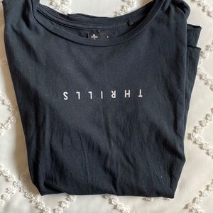 THRILLS T-Shirt! Great condition!